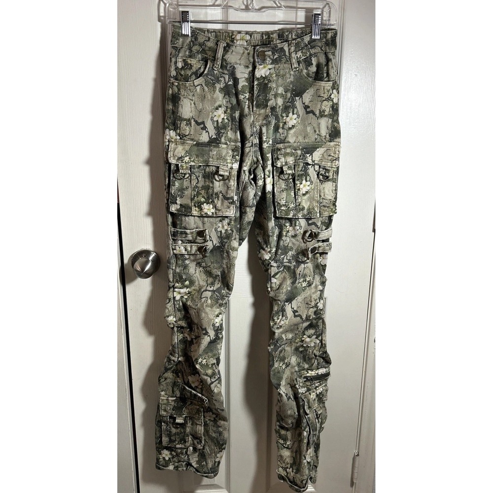 Smoke Rise Red Stacked Utility Cargo Pants M Women Flower Camo Y2K